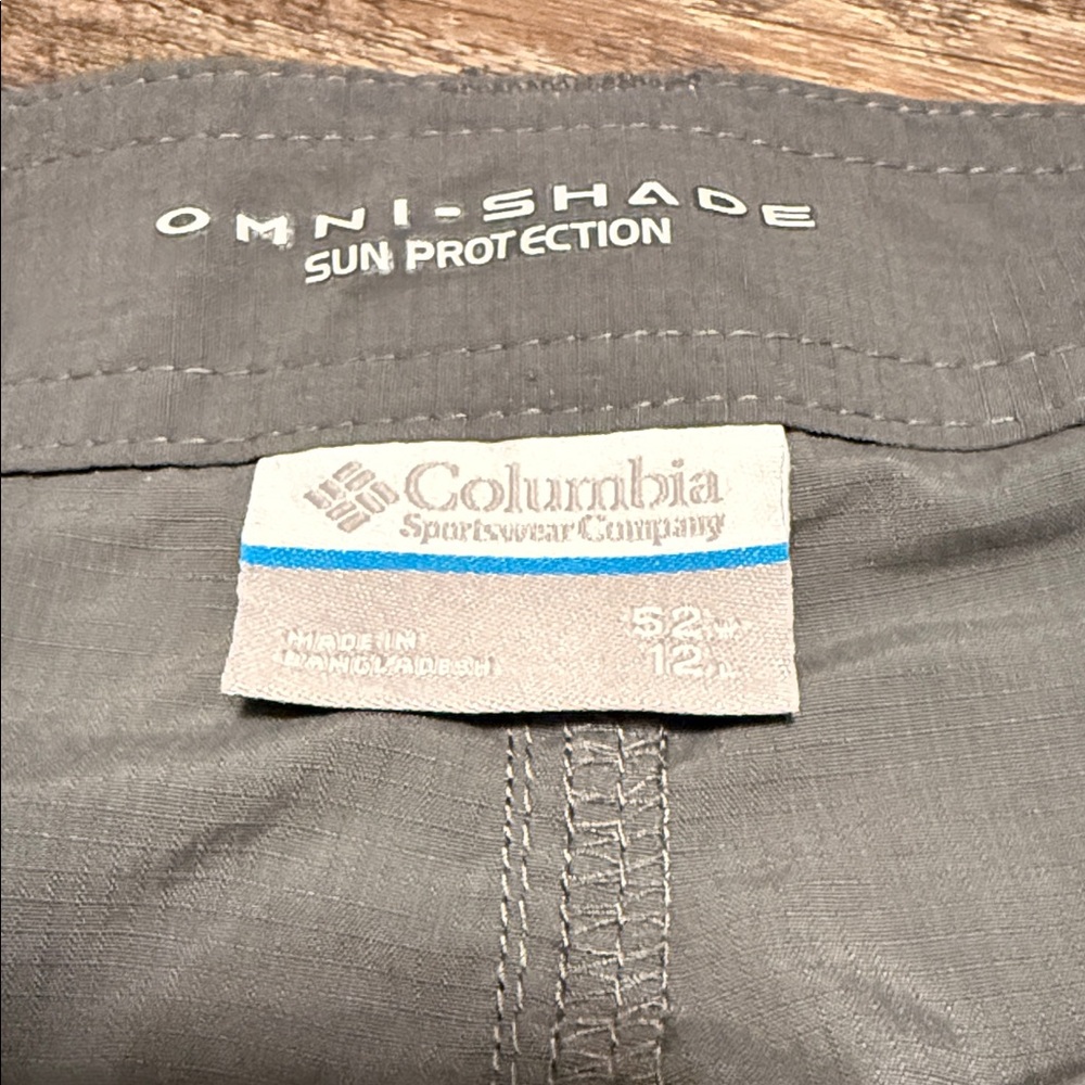 Columbia Omni-Shade men’s Cargo shorts in grey size 52 waist 12 length - Picture 2 of 6